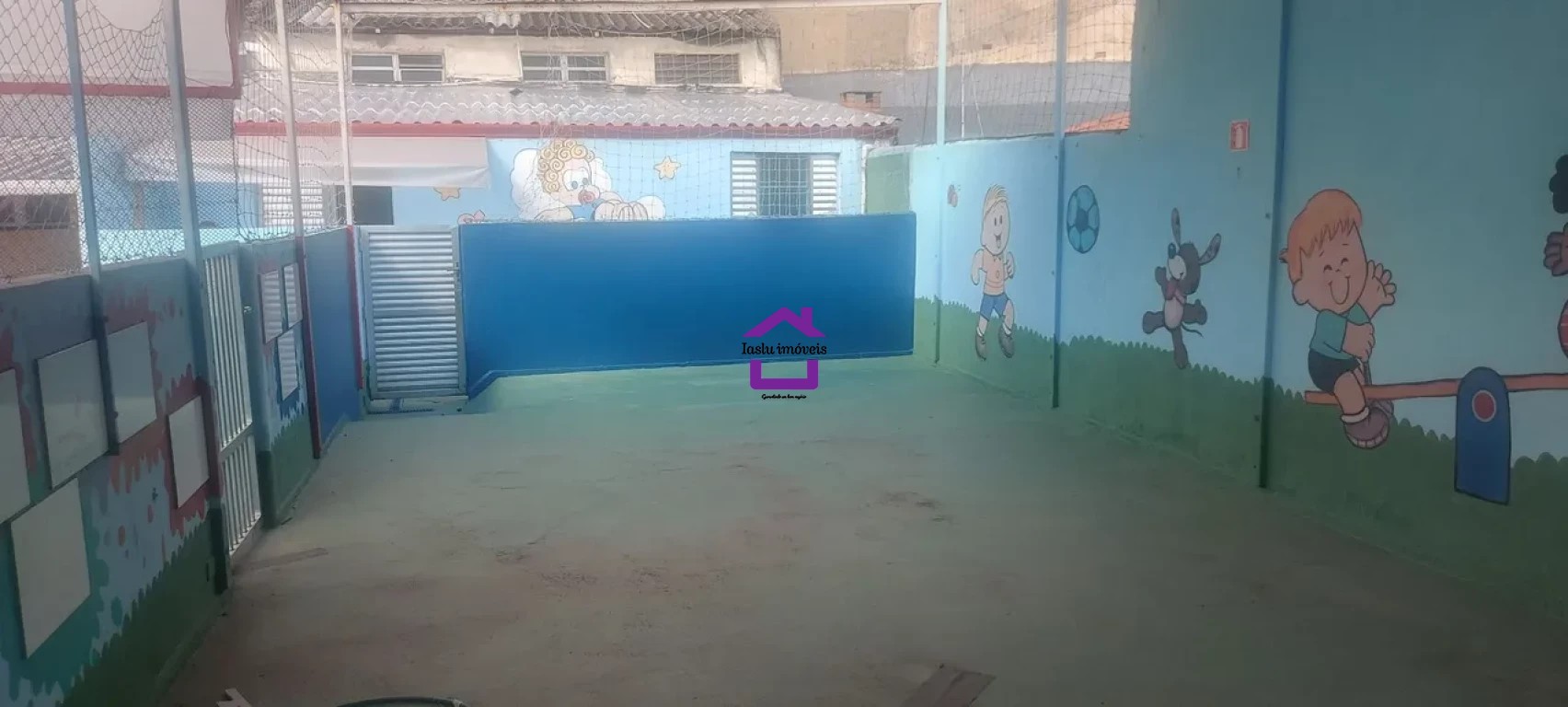 Sobrado à venda com 4 quartos, 390m² - Foto 4