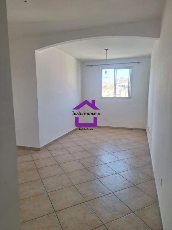 Apartamento para alugar com 3 quartos, 70m² - Foto 3