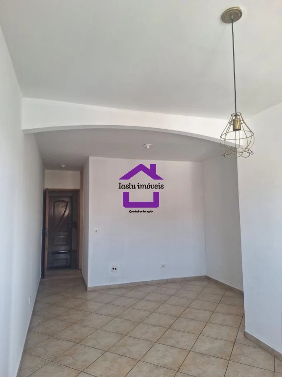 Apartamento para alugar com 3 quartos, 70m² - Foto 5