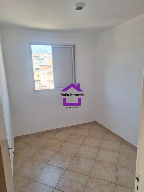 Apartamento para alugar com 3 quartos, 70m² - Foto 8