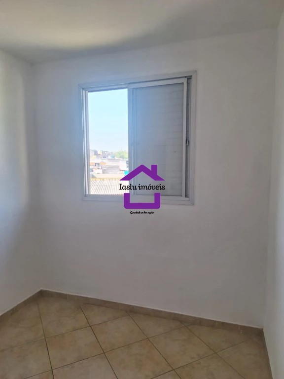 Apartamento para alugar com 3 quartos, 70m² - Foto 9