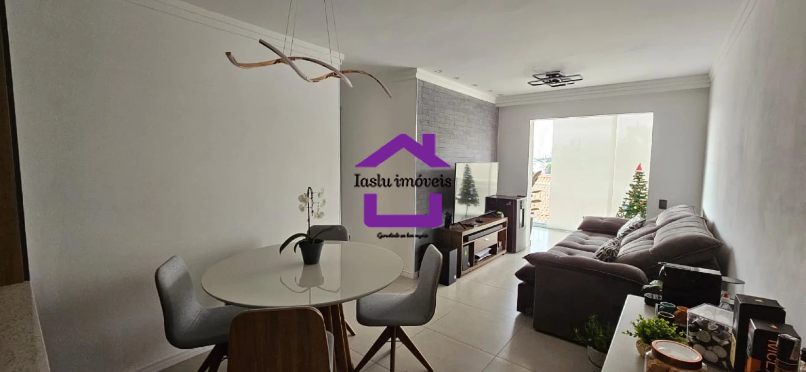 Apartamento à venda com 3 quartos, 80m² - Foto 1