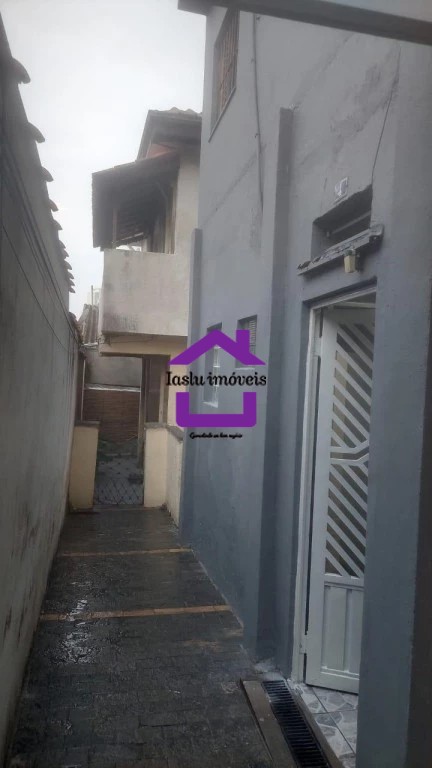Casa à venda e aluguel com 3 quartos, 120m² - Foto 3