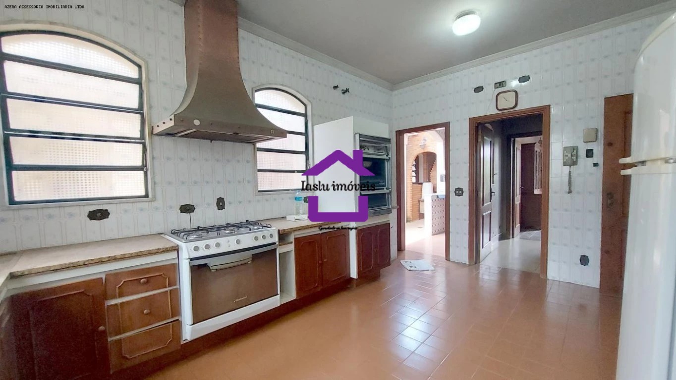 Sobrado à venda e aluguel com 5 quartos, 729m² - Foto 24
