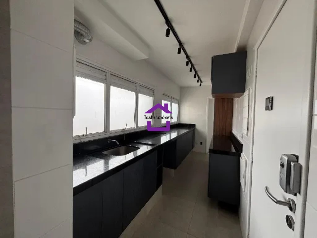 Apartamento à venda com 3 quartos, 156m² - Foto 10