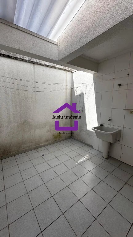 Sobrado para alugar com 2 quartos, 90m² - Foto 13