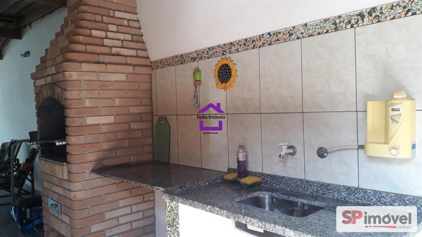 Casa à venda com 3 quartos, 200m² - Foto 5