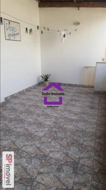 Casa à venda com 3 quartos, 200m² - Foto 22