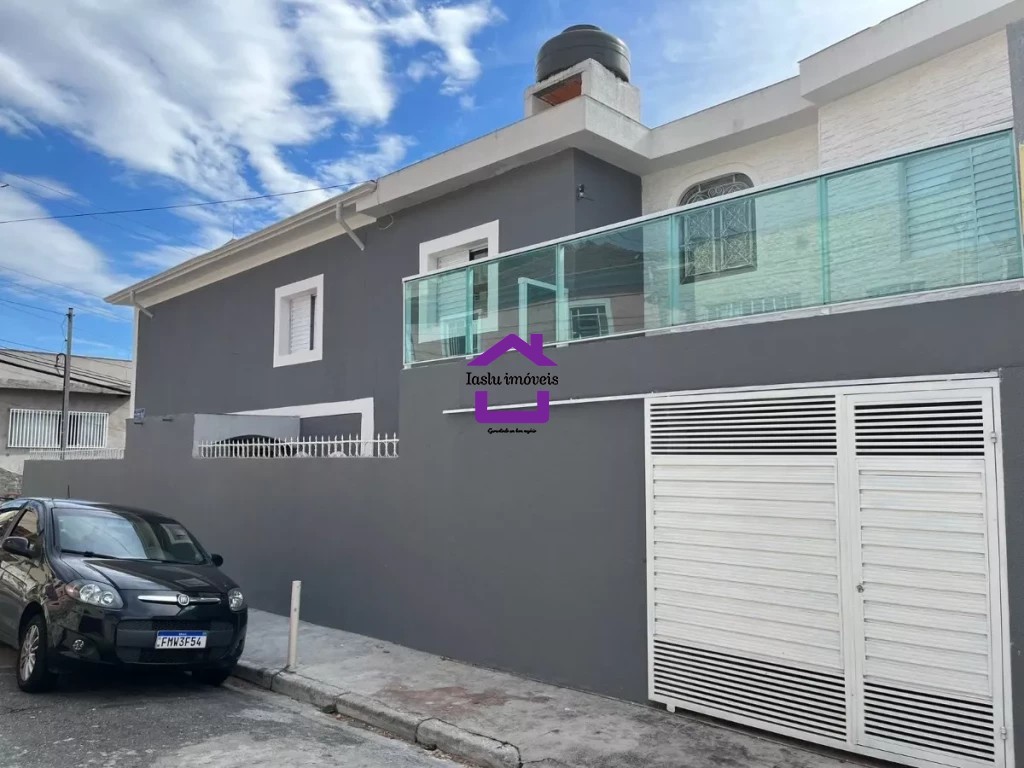 Sobrado à venda com 3 quartos, 130m² - Foto 1