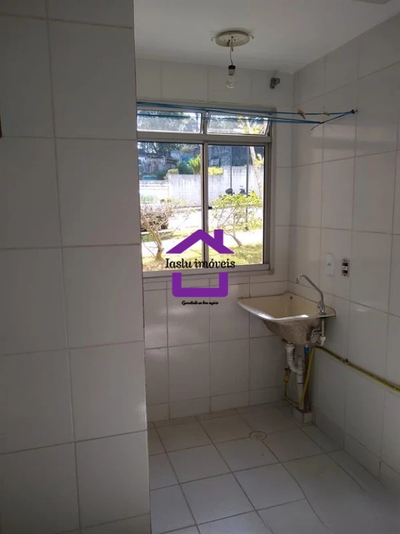 Apartamento à venda com 2 quartos, 42m² - Foto 4
