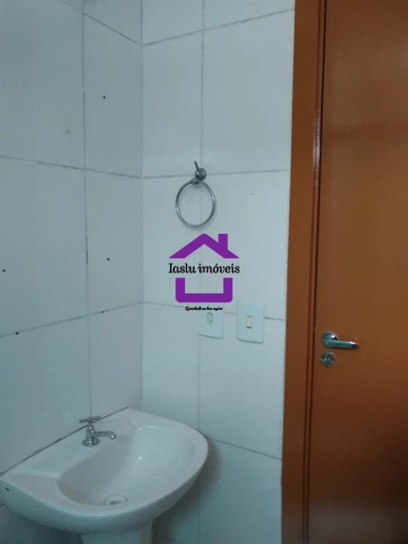 Apartamento à venda com 2 quartos, 42m² - Foto 10