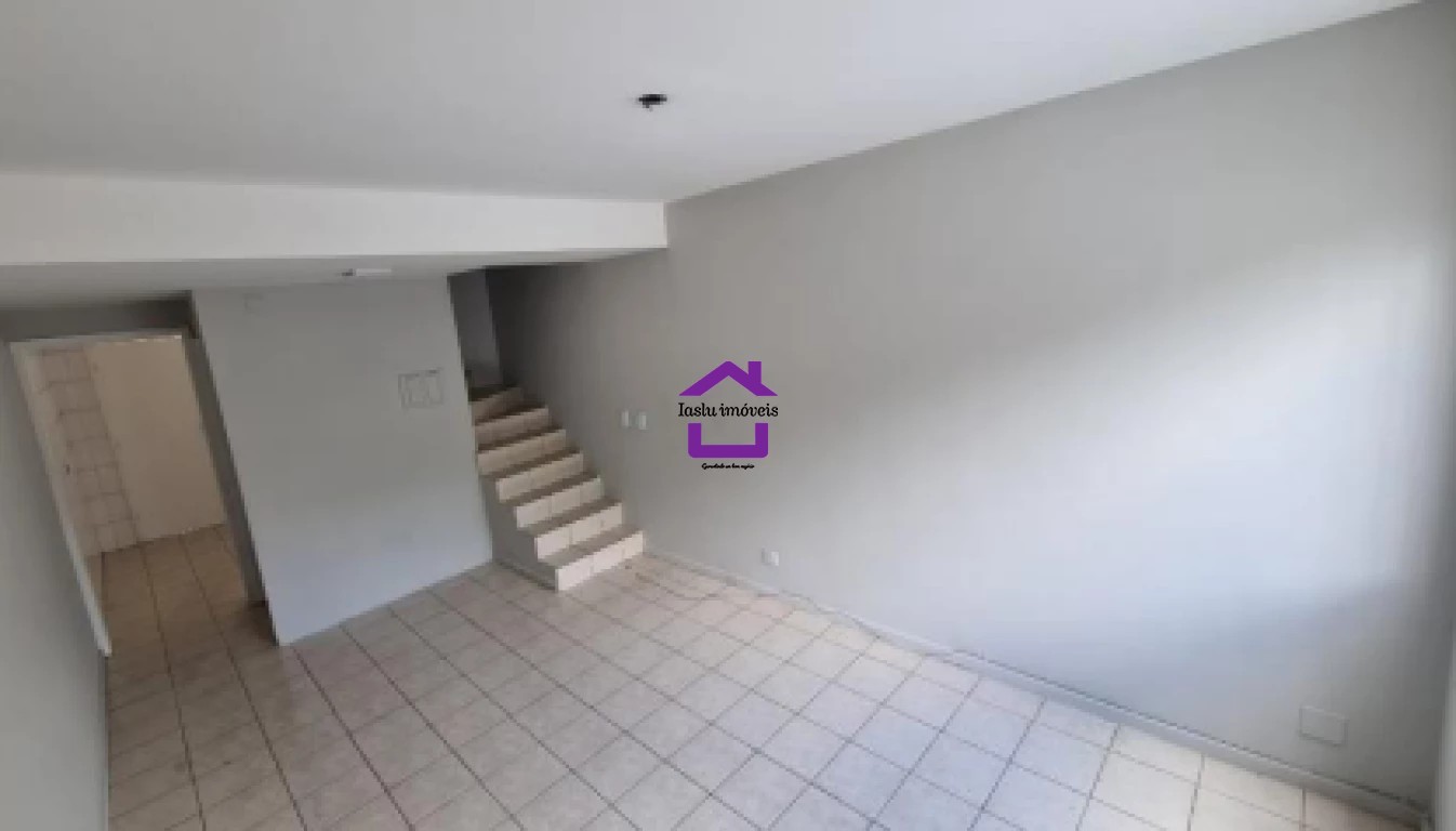 Sobrado para alugar com 2 quartos, 74m² - Foto 2