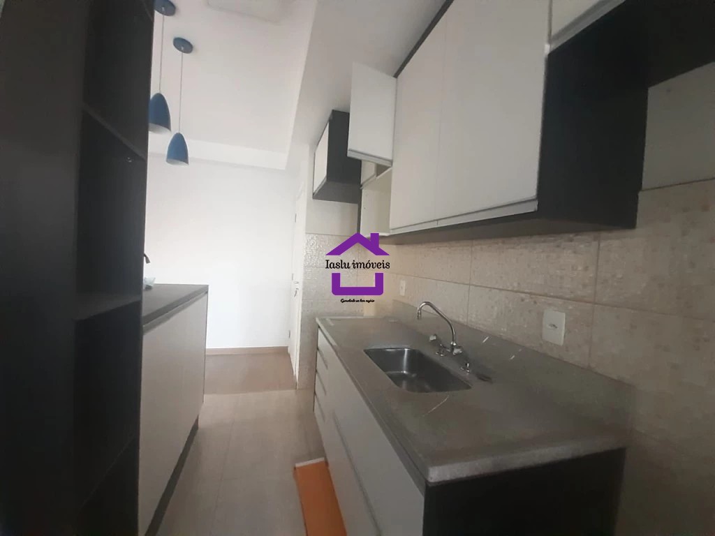 Apartamento à venda com 2 quartos, 71m² - Foto 2