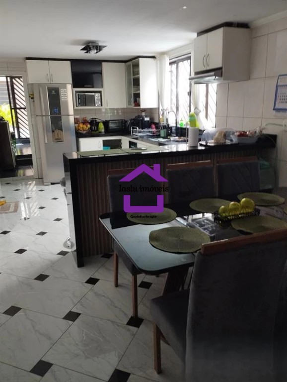 Sobrado, 5 quartos, 420 m² - Foto 1