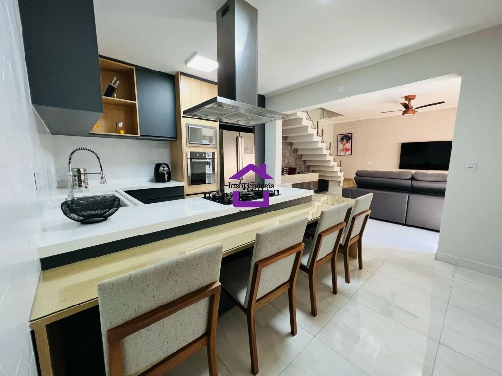 Sobrado à venda e aluguel com 3 quartos, 200m² - Foto 10