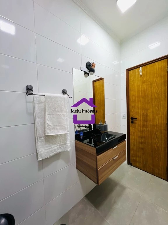 Sobrado à venda e aluguel com 3 quartos, 200m² - Foto 27