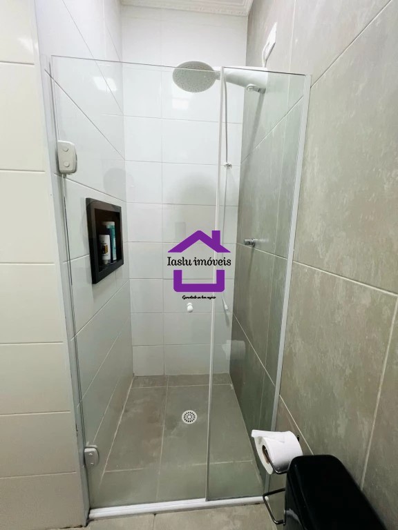 Sobrado à venda e aluguel com 3 quartos, 200m² - Foto 29