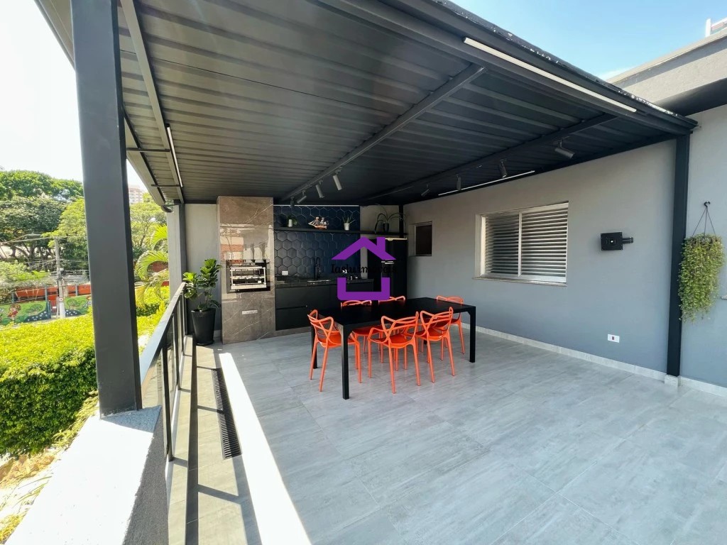 Sobrado à venda e aluguel com 3 quartos, 200m² - Foto 33