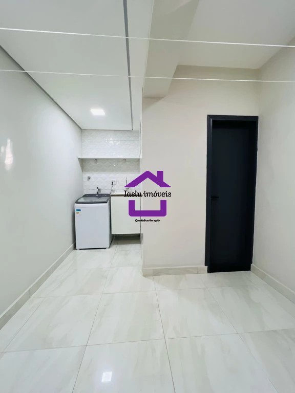 Sobrado à venda e aluguel com 3 quartos, 200m² - Foto 37