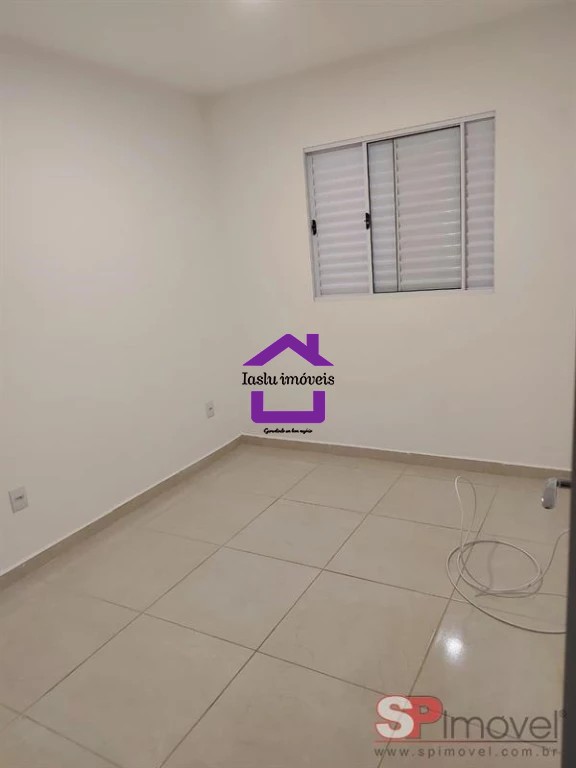 Apartamento à venda com 2 quartos, 39m² - Foto 2