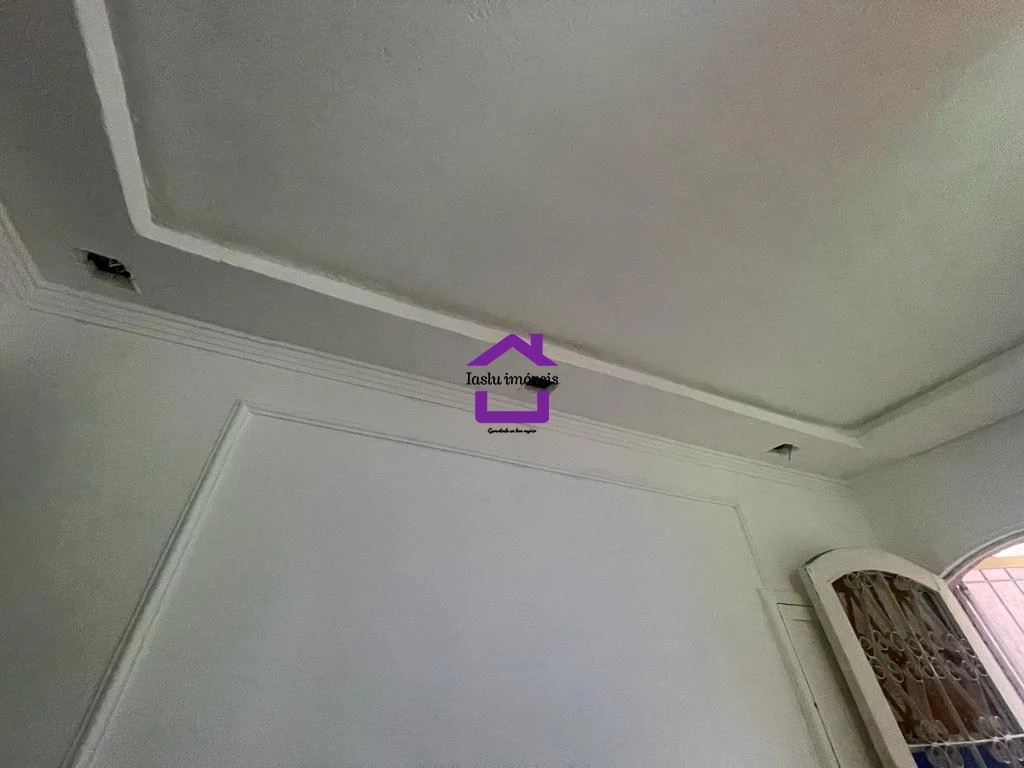 Casa à venda com 4 quartos, 140m² - Foto 5