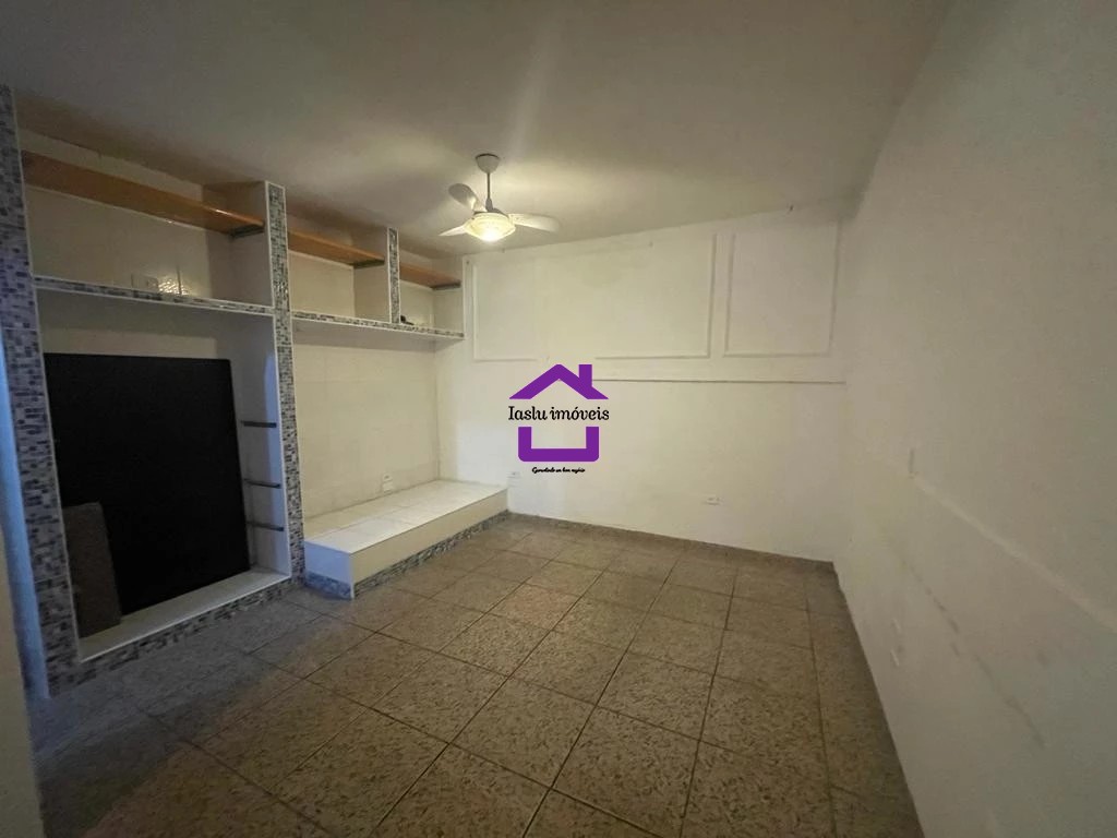 Casa à venda com 4 quartos, 140m² - Foto 8