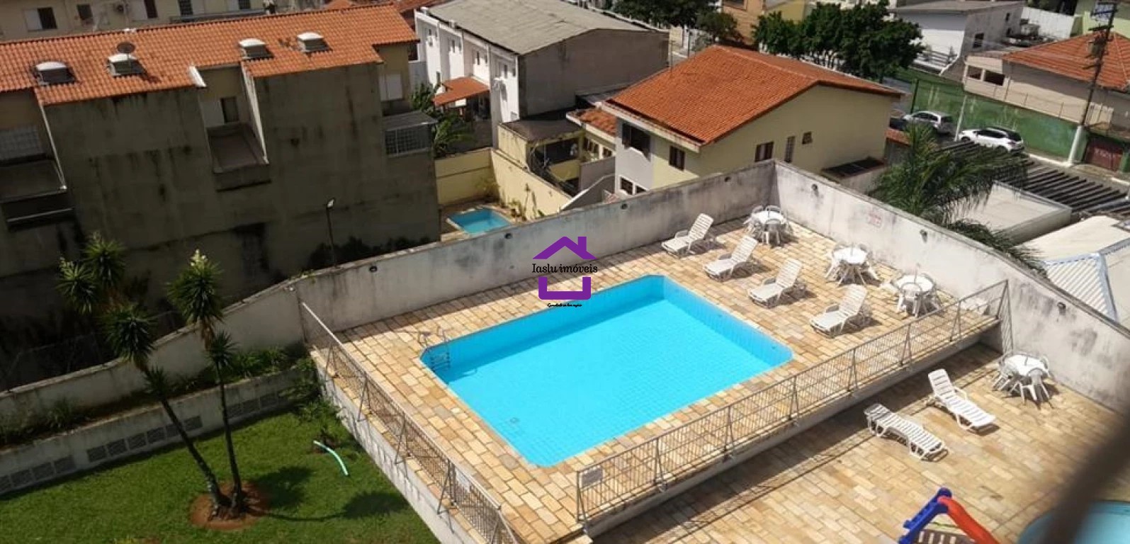 Apartamento à venda com 3 quartos, 70m² - Foto 2