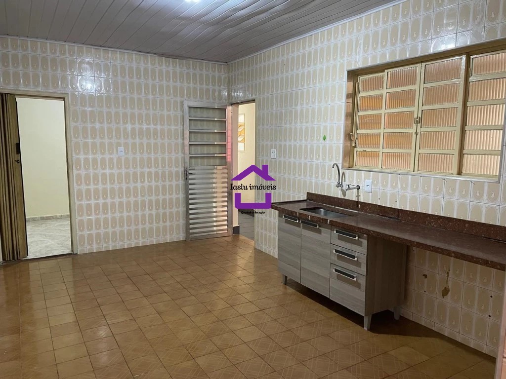 Casa para alugar com 2 quartos, 160m² - Foto 19