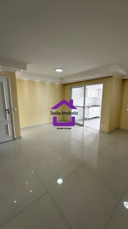 Apartamento para alugar com 3 quartos, 106m² - Foto 1