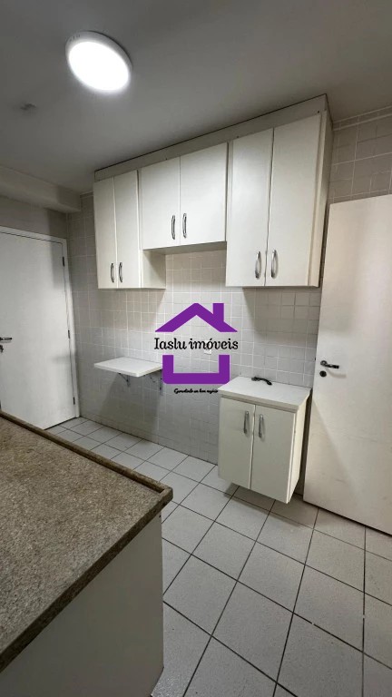 Apartamento para alugar com 3 quartos, 106m² - Foto 14