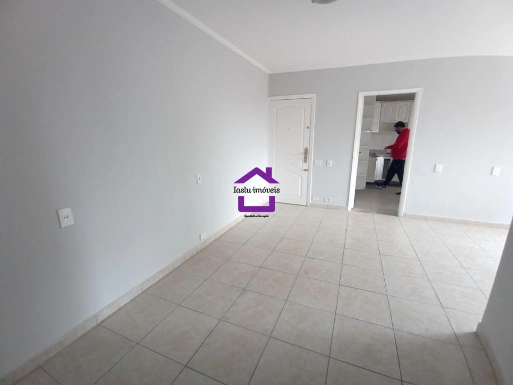 Apartamento à venda com 2 quartos, 74m² - Foto 2