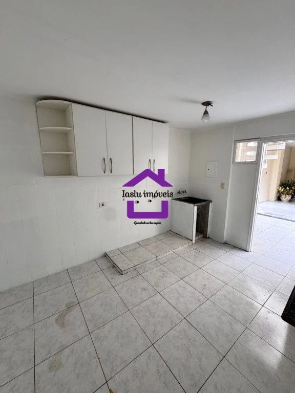 Sobrado para alugar com 5 quartos, 200m² - Foto 7