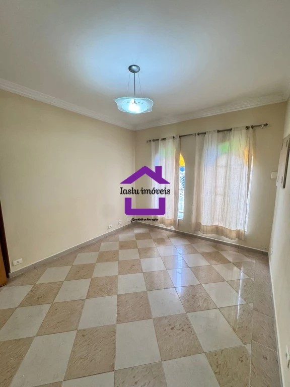 Sobrado para alugar com 5 quartos, 200m² - Foto 16
