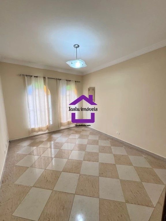 Sobrado para alugar com 5 quartos, 200m² - Foto 17