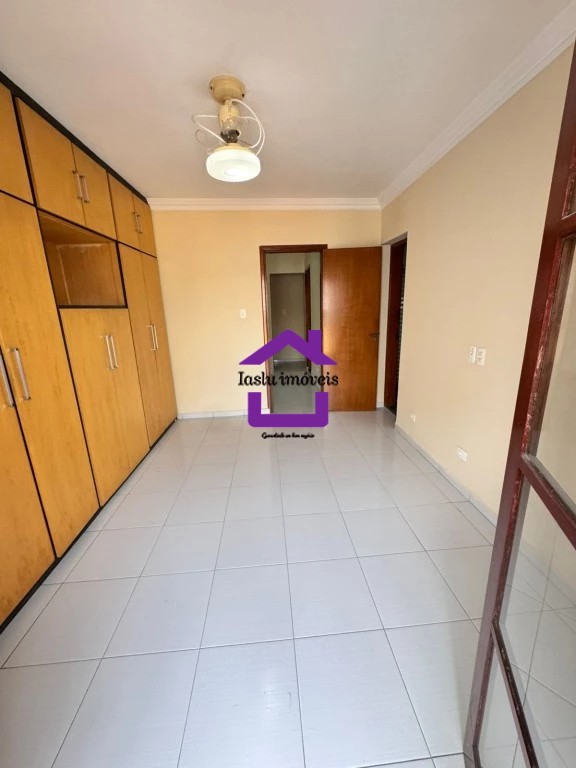 Sobrado para alugar com 5 quartos, 200m² - Foto 28