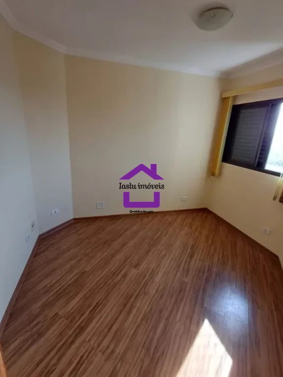 Apartamento para alugar com 3 quartos, 97m² - Foto 13