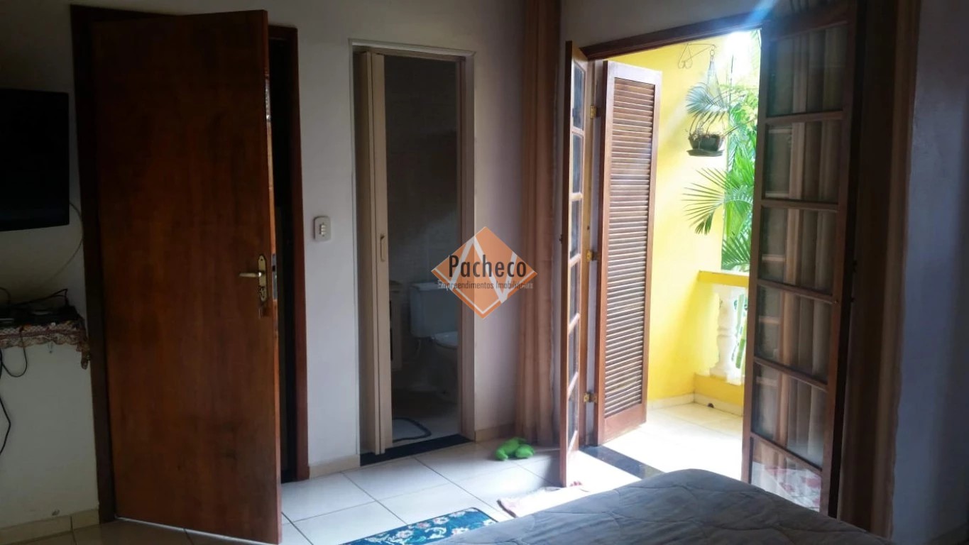 Chácara, 3 quartos, 600 m² - Foto 9