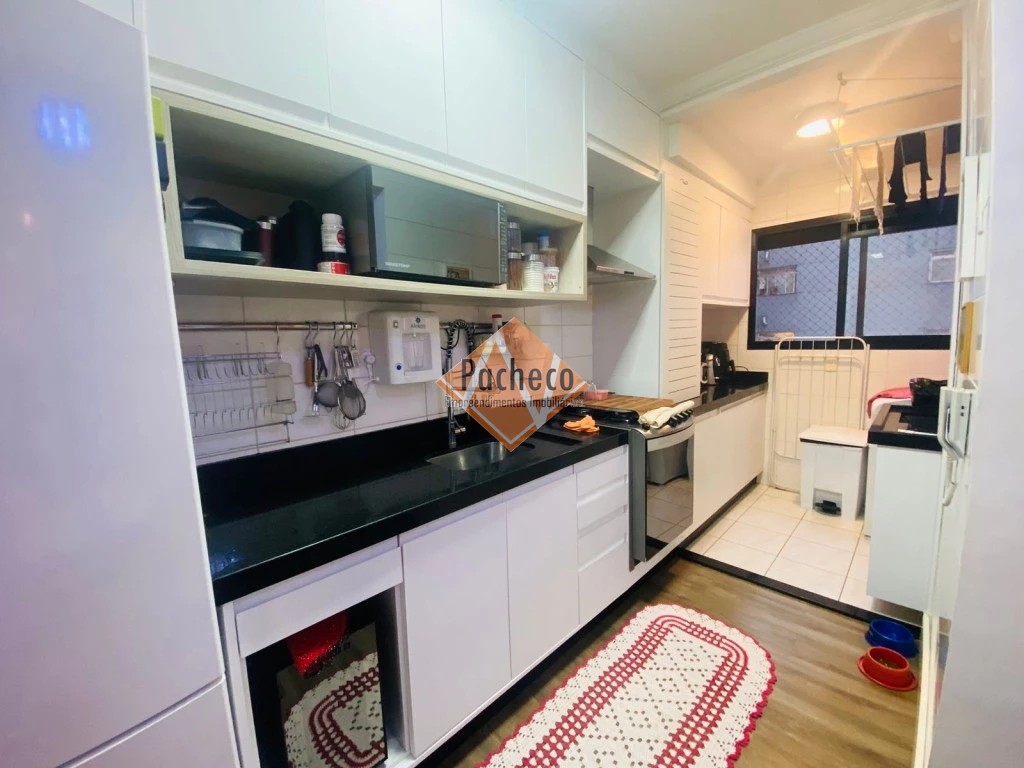 Apartamento à venda com 2 quartos, 64m² - Foto 6