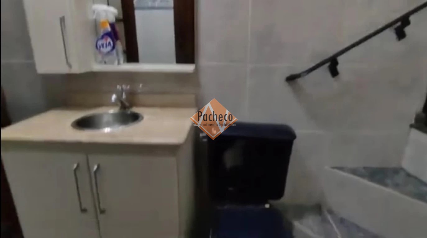 Sobrado à venda com 3 quartos, 250m² - Foto 17