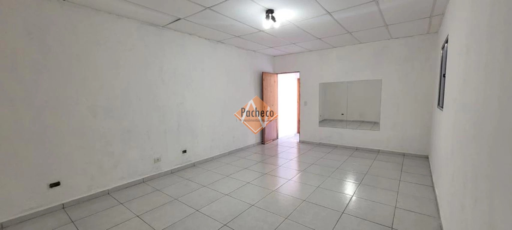 Loja-Salão para alugar com 1 quarto, 25m² - Foto 1