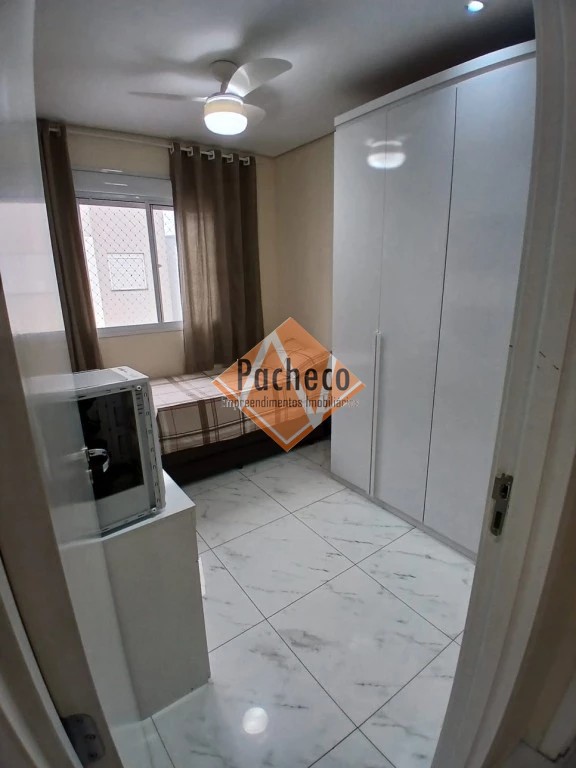 Apartamento à venda com 2 quartos, 42m² - Foto 11