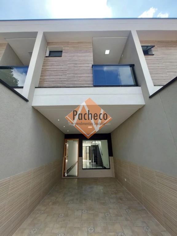 Sobrado à venda com 3 quartos, 130m² - Foto 1