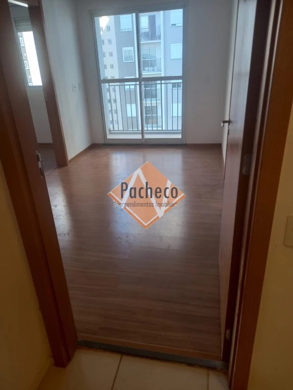 Apartamento à venda com 2 quartos, 37m² - Foto 1