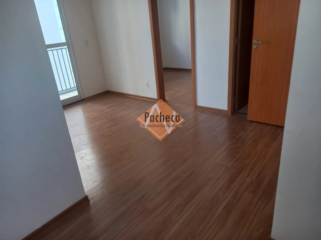 Apartamento à venda com 2 quartos, 37m² - Foto 12