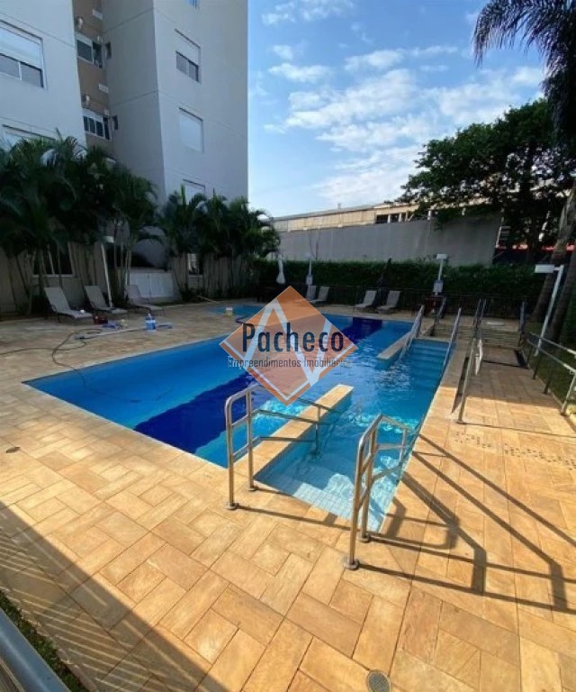 Apartamento à venda com 3 quartos, 60m² - Foto 18