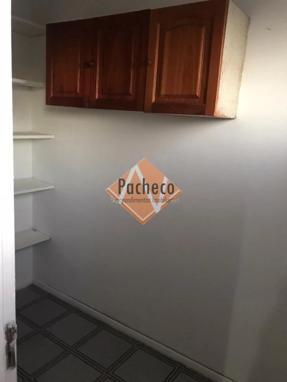 Apartamento à venda com 2 quartos, 62m² - Foto 13