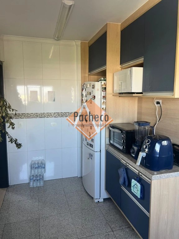 Apartamento à venda com 3 quartos, 190m² - Foto 12