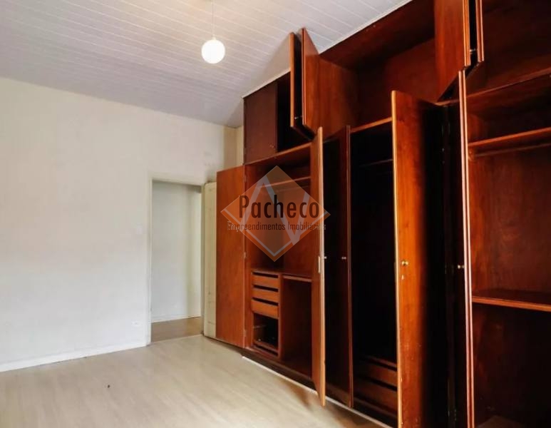 Casa à venda com 2 quartos, 170m² - Foto 5