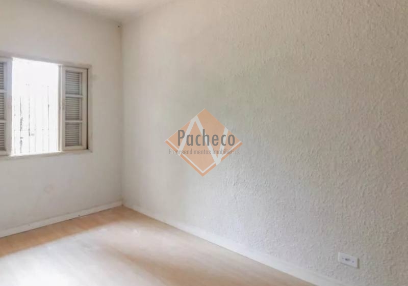 Casa à venda com 2 quartos, 170m² - Foto 3