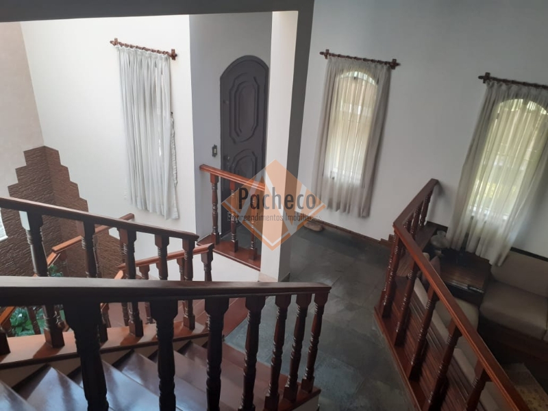 Casa à venda com 4 quartos, 250m² - Foto 28